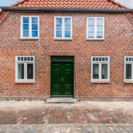 Vakantiehuis Pet Friendly In With Kitchen Højer